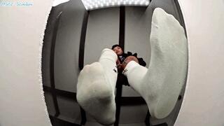 Hunny 's smelly worn socks DOMINATE tiny men! GIANTESS!! - MOV