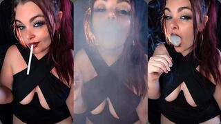 Smoking a VS120, imagine how my lips taste