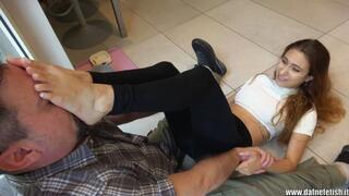 Rey VS Italo (FEMALE DOMINATION; FOOT DOMINATION)