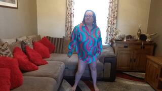 Bib boobs wife in silk Shirt