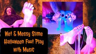Halloween Wet and messy slime foot play with music