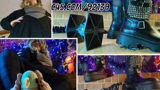 Brandi Saves Grogu - Crushing Dark Trooper & Moff Gideon's ship