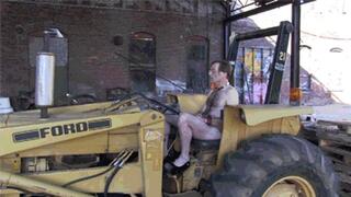 Bullwhipped For Smoking (WMV HD)