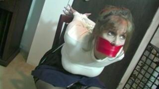 House Of Frazer The Gagging Clip One 320x240 wmv