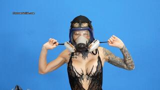 Zoey Models Gas and Respirator Masks HD (1920x1080)