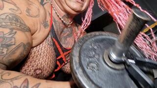 fbb bbw milf huge pecs rock pumop biceps curling giantess like a boss she hulk lingerie home workout strong woman rock back view full body muscled big hands wide big mjuscle offseason shape