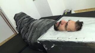 TWO PAWGS MASHING THE SLAVE'S FACE IN 40 MINUTES DIRECT FACE BY SCARLET WHITE, MIUK AND DANIEL SANTIAGO CAM BY ALINE FULL HD