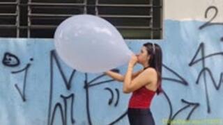 Laura Blow to Pop a 18-inch Chinese Balloon