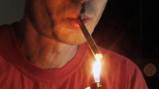 Smoking Sobranie yellow 100s dark IYF 201024