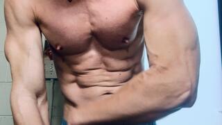 Up close flexing with ripped abs and bulging veins SD