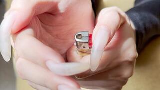 #61 - Smoking with long natural nails