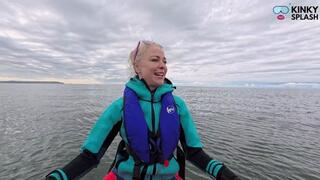 Lifejacket Float and Relax in the Ocean