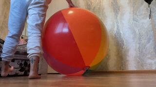 play with color beachball