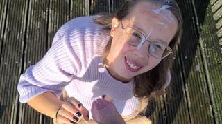 Pijpen en een facial bovenin een uitkijktoren