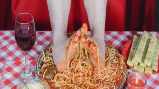 Spaghetti & Meatballs