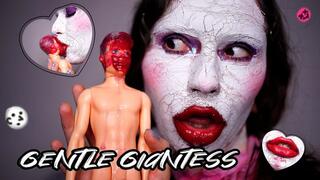 Gentle Giantess Sticky Kiss Cracked Doll