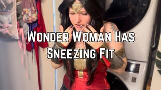 Wonder Woman Sneezing Fit 1080p