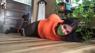 Trick or Treat ! Smell my feet ! WMV FORMAT