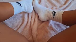 MyPov SOCKS REMOVAL - White Toes - LENORA