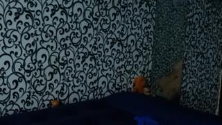 pop more balloons on air matress