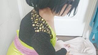 hot stepmom teaches you to give yourself real intense pleasure