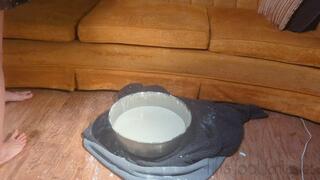 Fifi gets stuck sinking her bare feet into ankle deep corn starch oobleck *new*