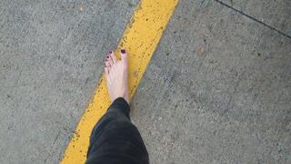 Fifi fast driving barefoot in skinny black jeans with jewelry *replay*