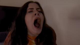 EXCESSIVE YAWNING | Cassie