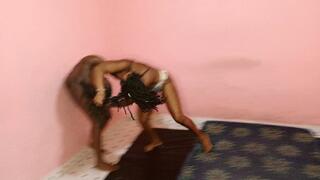 Catfight Nisha vs Tyzar