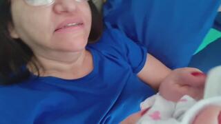 STRONG ALLERGIC SNEEZES