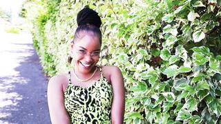 Nathou, 23ans, esthéticienne, une guadeloupéenne au corps de déesse !