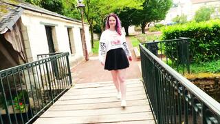 Malicia, 24ans, cam-girl aux talents variés...