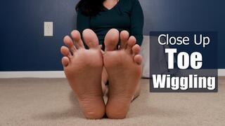 Barefoot Soles Close Up Toe Wiggling Feet Fetish - Kylie Jacobsx - WMV 1080p HD