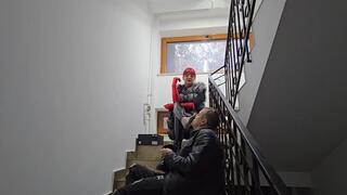 Courier Faith's mind is destroyed by my feet - part 1