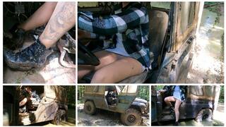 STUCK PREMIERE: TUNED JEEP, PANTYHOSE UPSKIRT, CRAZY SPINNING WHEEL, DEEP MUD STUCK