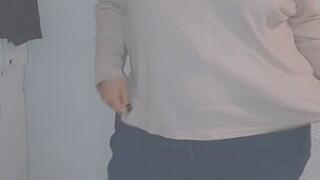 Strip Tease and Dancing, Pussy Play with Toy, Squirting