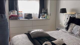 Big ass in jeans farts amazing