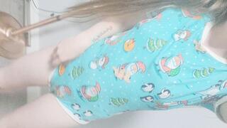 Tinylittlebabyg's cheeky christmas pee in size6 pull up diaper