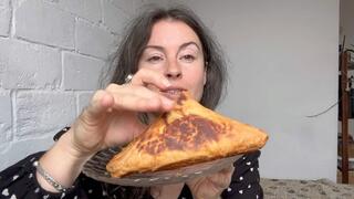 tasty crunchy bun mov