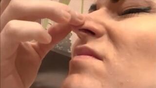 VIOLA MY NOSE -PART2-MP4