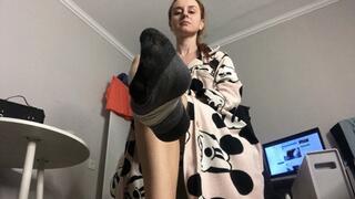 Teasing in socks, removing them!