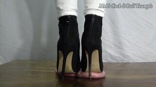 Crushing your Balls after our Date! HD