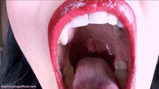 * 854x480p * A Tiny Circus Trickster Gets Me To Do The Unthinkable ( Giantess ) -Mov