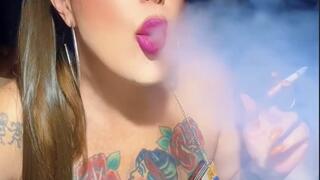 Marlboro Red - Do you want to be my ashtray?