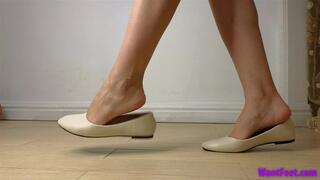 Ballet Flat Shoeplay - 4K MP4