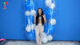 Roxy Pops Balloons Inside Inflatable Before Popping That Also HD (1920x1080)