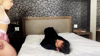 PAWG SCHOOL GIRL FACE SITTING AND FARTING ( first 8 minuts face sitting ) BY CAMILA SANTOS AND DANIEL SANTIAGO CAM BY DANI FULL HD