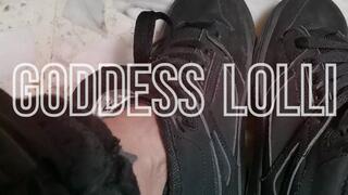 caccole di sudore tra le dita dei piedi