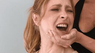 An unbearable neck pain ( FACE PAIN )