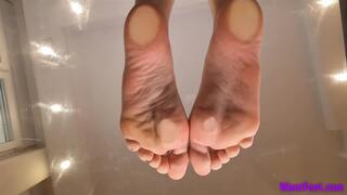 Big Soles on Glass - 4K MP4